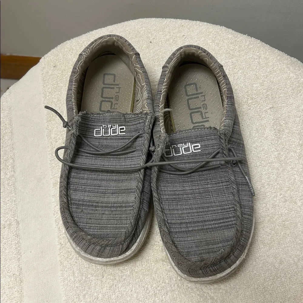 Hey Dude Wally Casual SlipOn Shoes size youth 1 grey